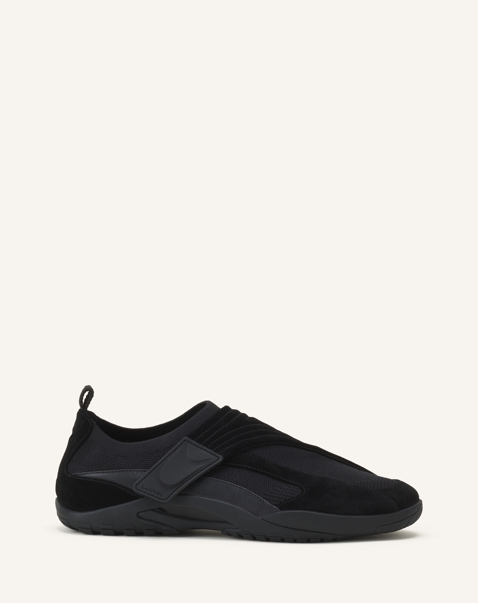SNEAKERS LNV1 EN MAILLE ET DAIM Lanvin SNEAKERS LNV1 EN MAILLE ET DAIM Noir FUSKDK0IKNSUE26