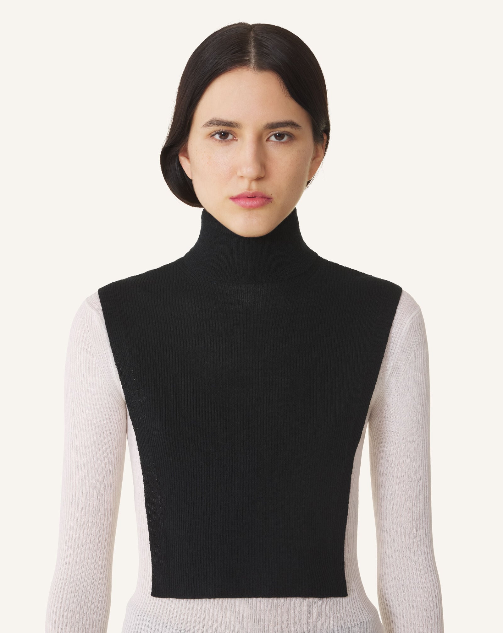 LANVIN SIGNATURE COLLAR IN CASHMERE Lanvin LANVIN SIGNATURE COLLAR IN CASHMERE Black AMSAVCO43WSIH26