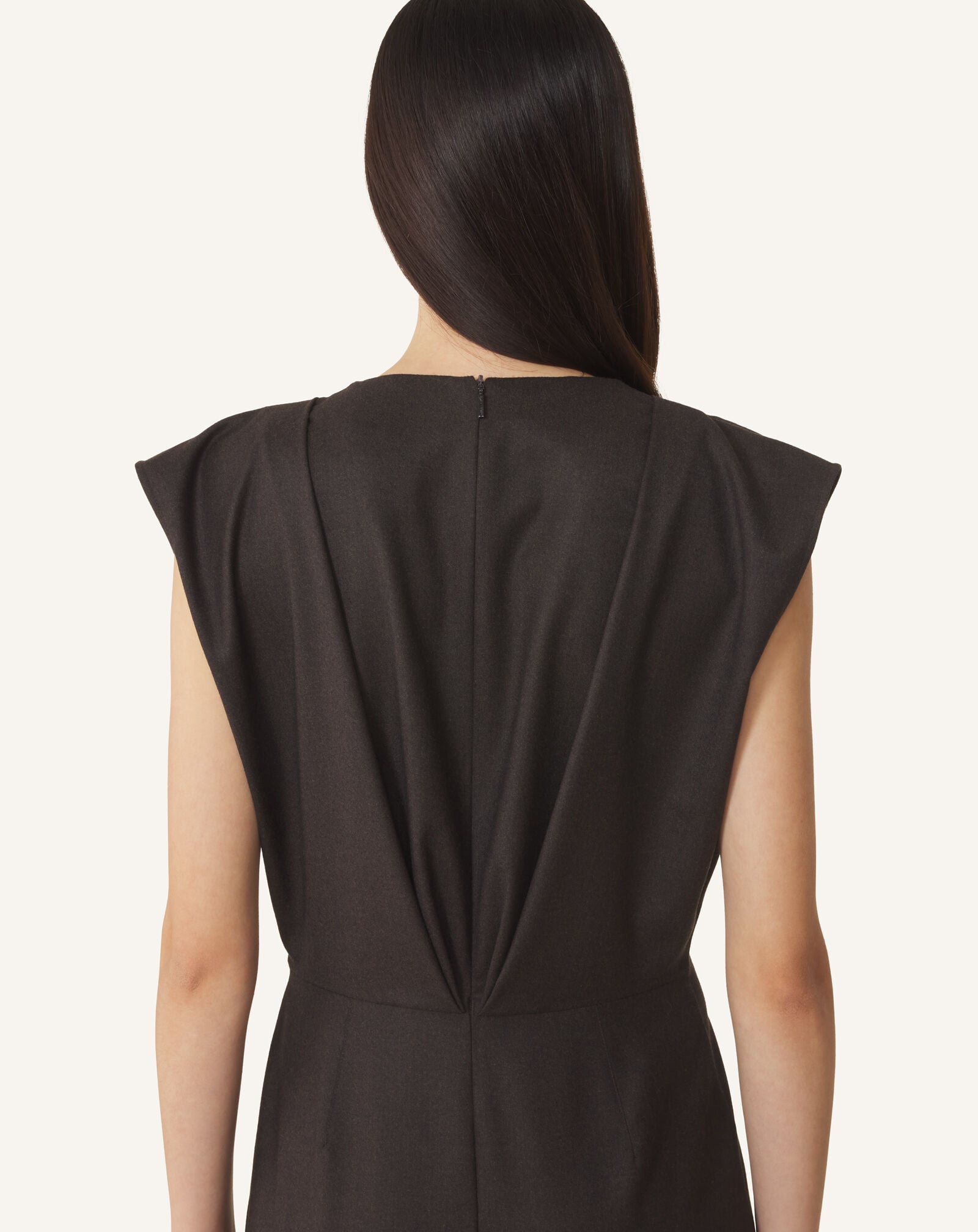 RUFFLE DETAIL V-NECK DRESS Lanvin RUFFLE DETAIL V-NECK DRESS Chocolate RWDR00746383H26
