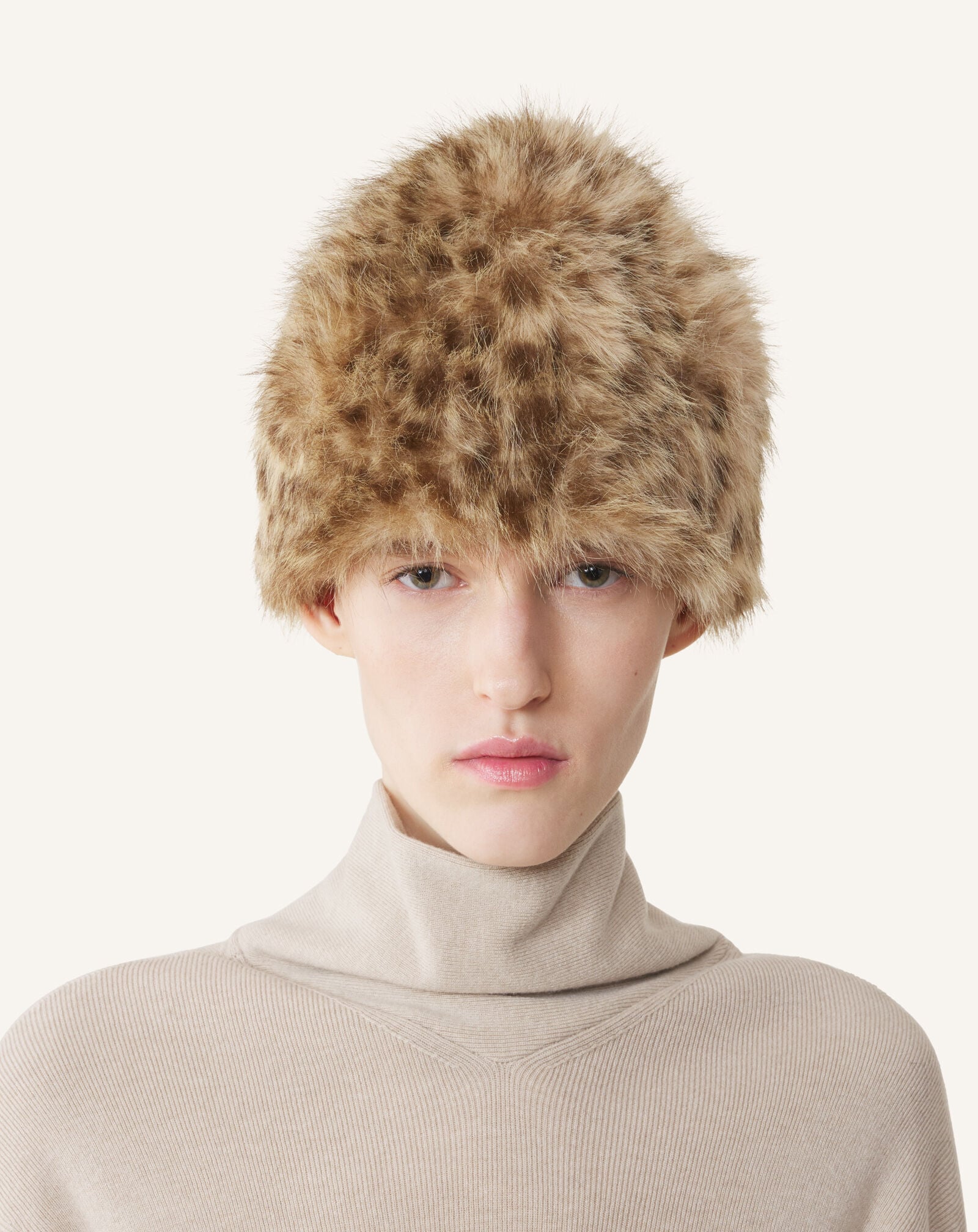 CHAPEAU EN FAUSSE FOURRURE Lanvin CHAPEAU EN FAUSSE FOURRURE Leopard AWHABHA1FKFUA26