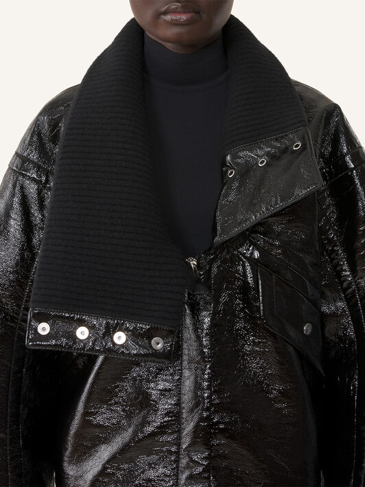 Lanvin ABRIGO CORTO DE VINILO Negro RWCO00236378A26