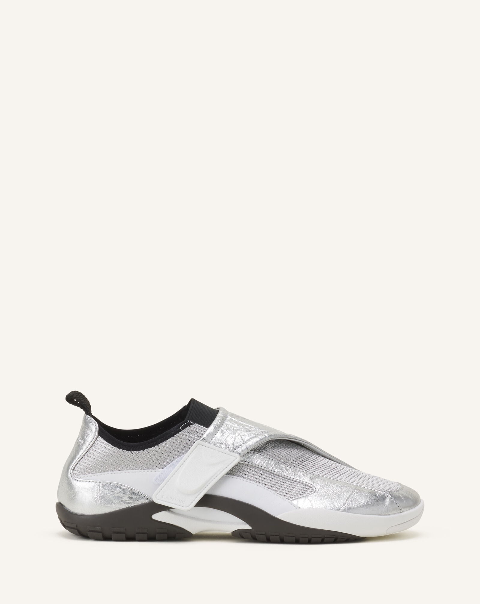 Lanvin SNEAKER LNV1 AUS ZERKNITTERTEM METALLIC-LEDER Schwarz/Silber FUSKDK0IKNMCE26