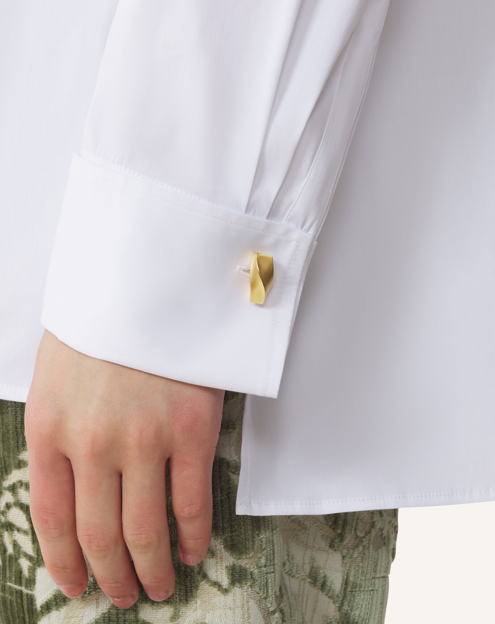 MEN'S CUFFLINKS WAVE IN METAL Lanvin MEN'S CUFFLINKS WAVE IN METAL Gold AMCJSCL1LTWAA26