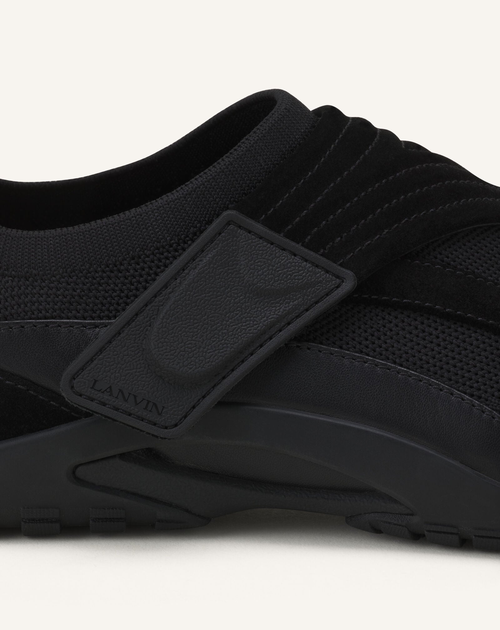 Lanvin SNEAKER LNV1 EN SUEDE TRICOTE Noir/Noir FUSKDK0IKNSUE26