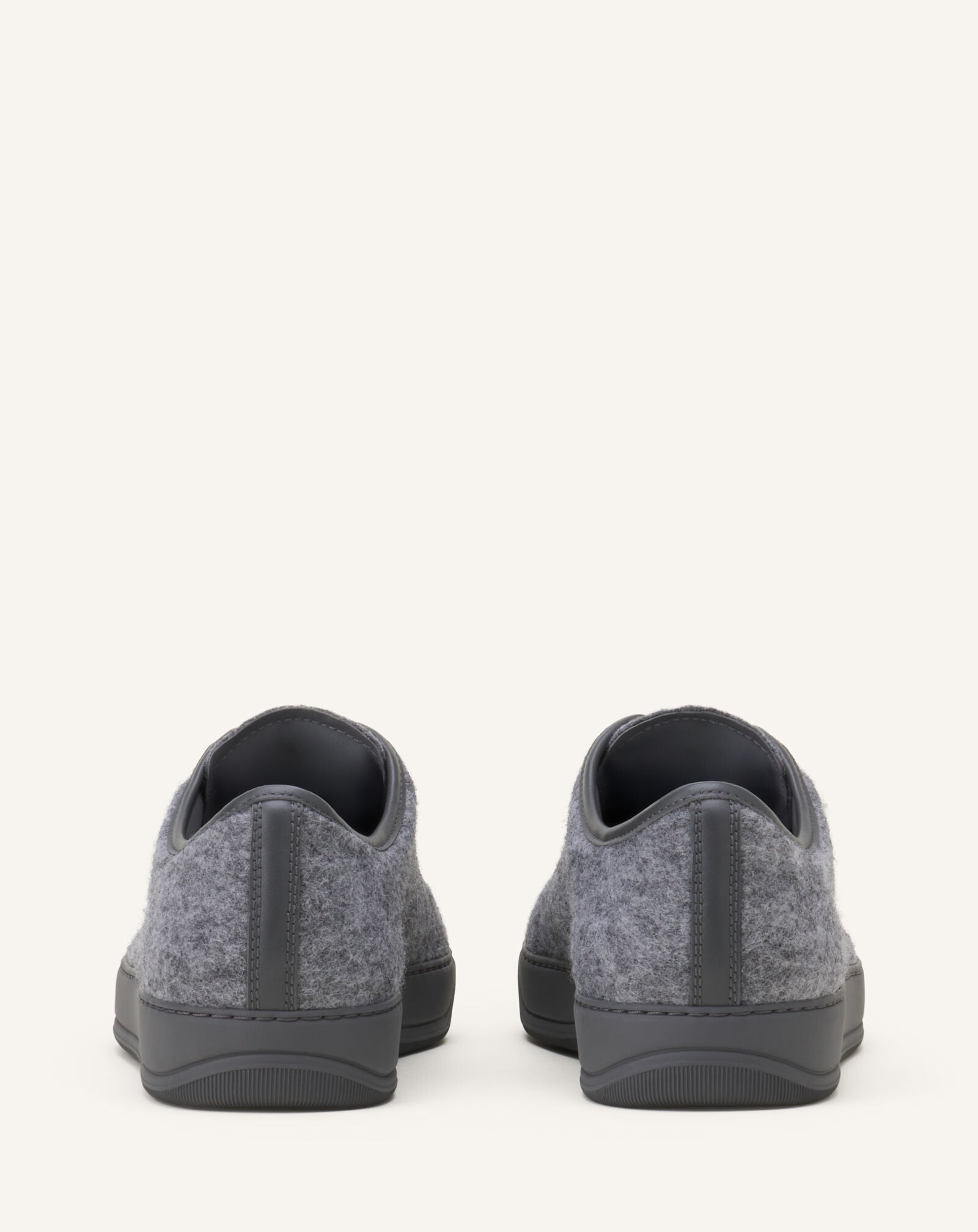 SNEAKERS DBB1 EN FEUTRE ET NAPPA Lanvin SNEAKERS DBB1 EN FEUTRE ET NAPPA Gris clair FMSKDBB1FELTA26