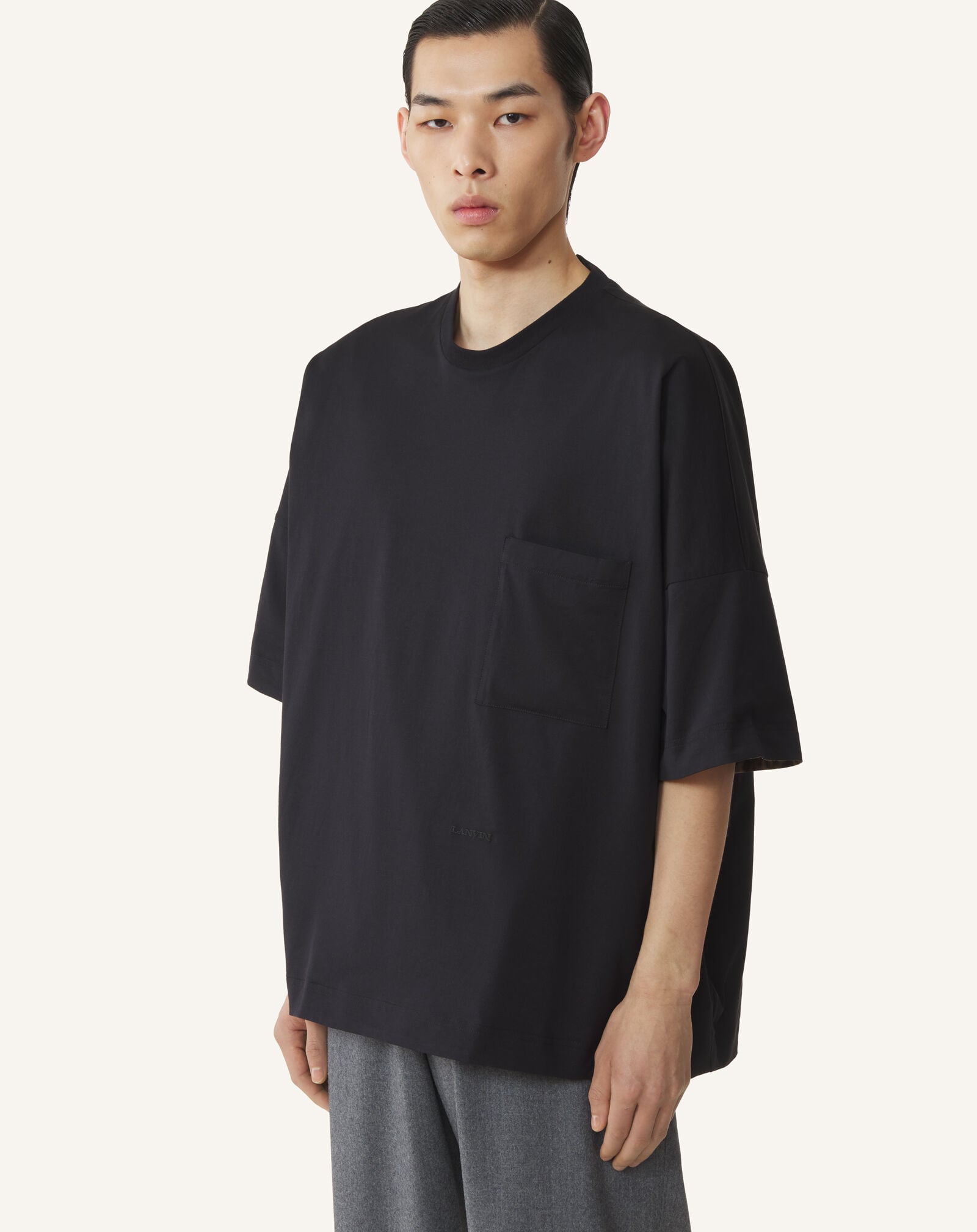 T-SHIRT RÉVERSIBLE EN COTON ET TAFFETAS IMPRIMÉ Lanvin T-SHIRT RÉVERSIBLE EN COTON ET TAFFETAS IMPRIMÉ Noir RMTS0068J040A26