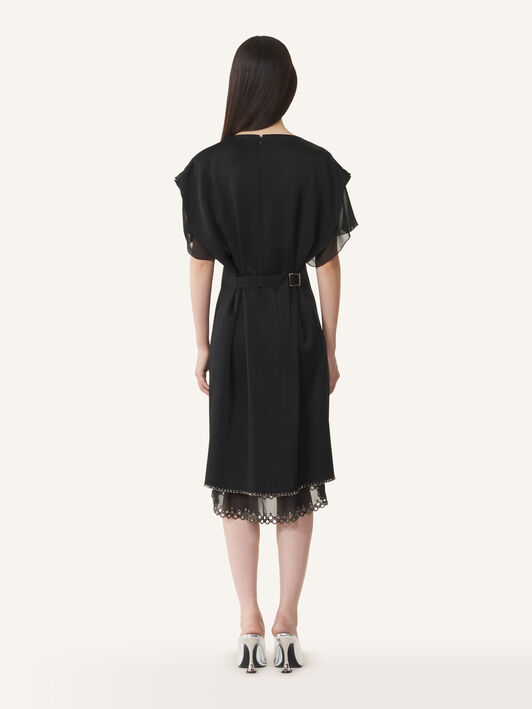 BESTICKTES MIDIKLEID AUS SATIN Lanvin BESTICKTES MIDIKLEID AUS SATIN Schwarz RWDR90266390A26