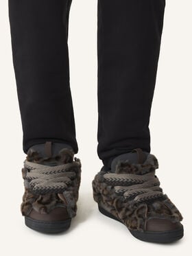 SNEAKER CURB AUS KUNSTFELL Lanvin SNEAKER CURB AUS KUNSTFELL Grau/Dunkelbraun FUSKDK12FAFUA26