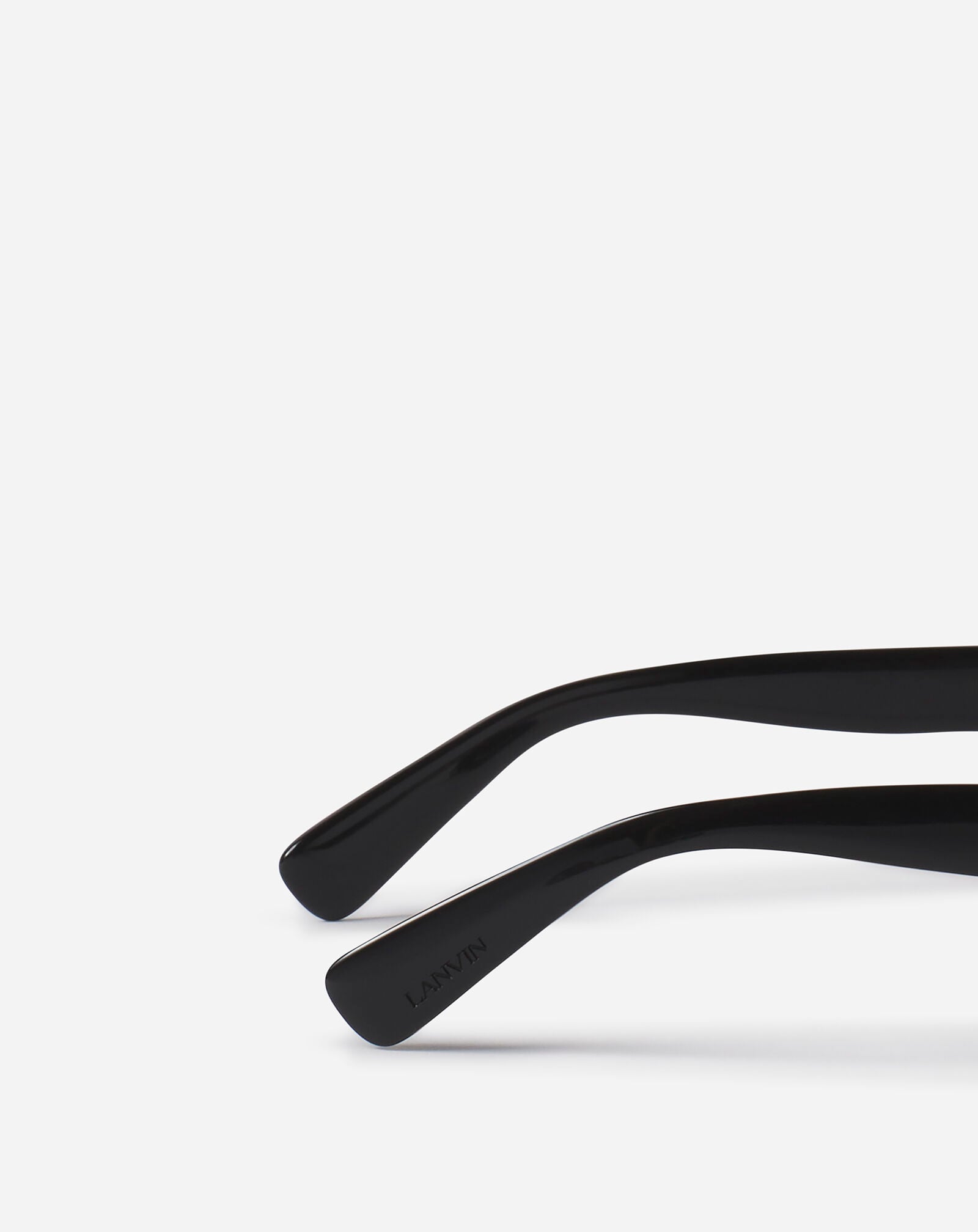 Lanvin CONCERTO SUNGLASSES Black AWEYCONC667SA24