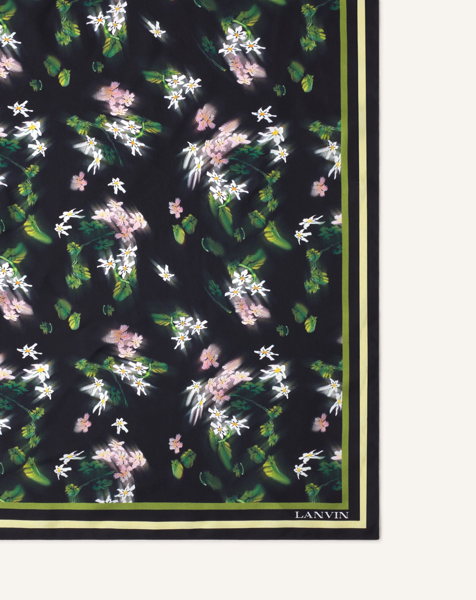 90X90 SQUARE PRINTS DREAMY DAISY Lanvin 90X90 SQUARE PRINTS DREAMY DAISY Black AWSAPSC21SDGH26