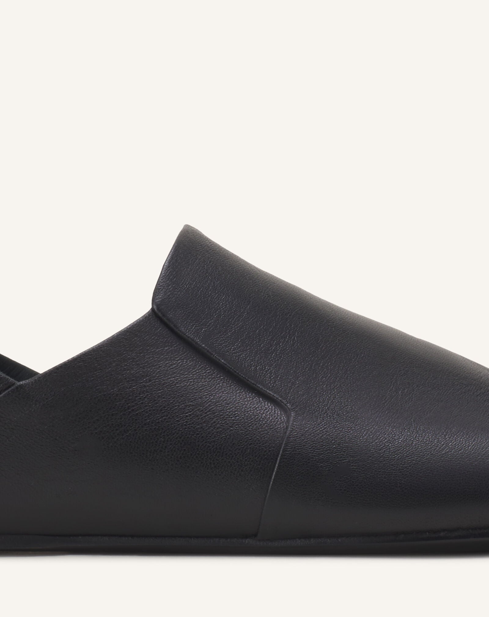 SLIPPER NAPPA AND PATENT LEATHER Lanvin SLIPPER NAPPA AND PATENT LEATHER Black FMSHGL08NAVEA26