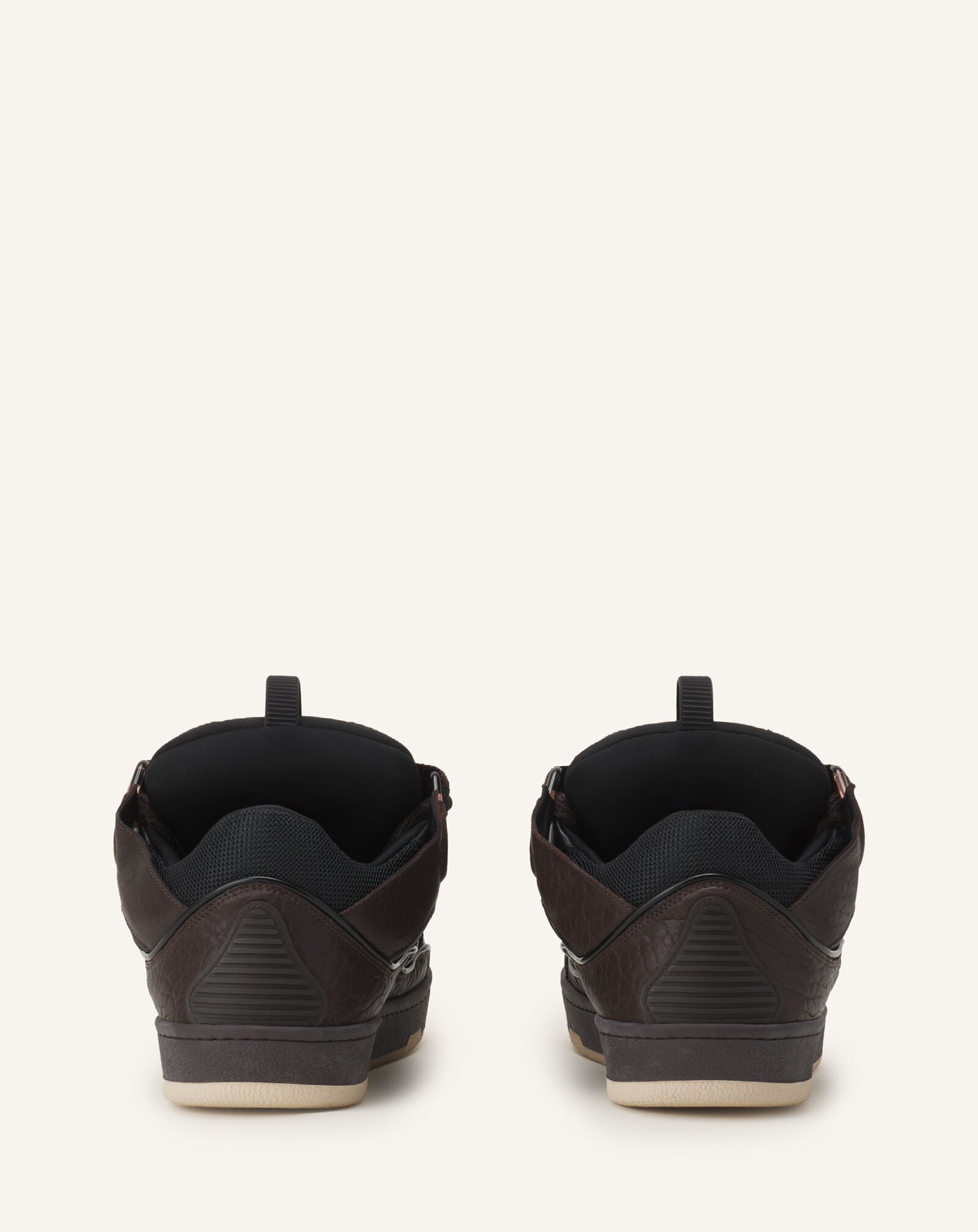 SNEAKER CURB AUS LEDER MIT DINO-EFFEKT Lanvin SNEAKER CURB AUS LEDER MIT DINO-EFFEKT Schwarz/Ebenholz FUSKDK12DINOA26