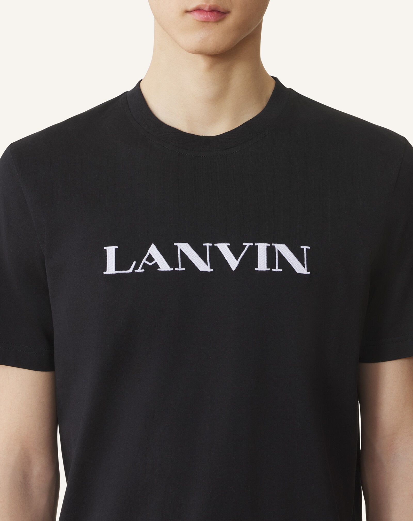 T-SHIRT BRODÉ LANVIN EN COTON Lanvin T-SHIRT BRODÉ LANVIN EN COTON Noir RMTS0012J300H25