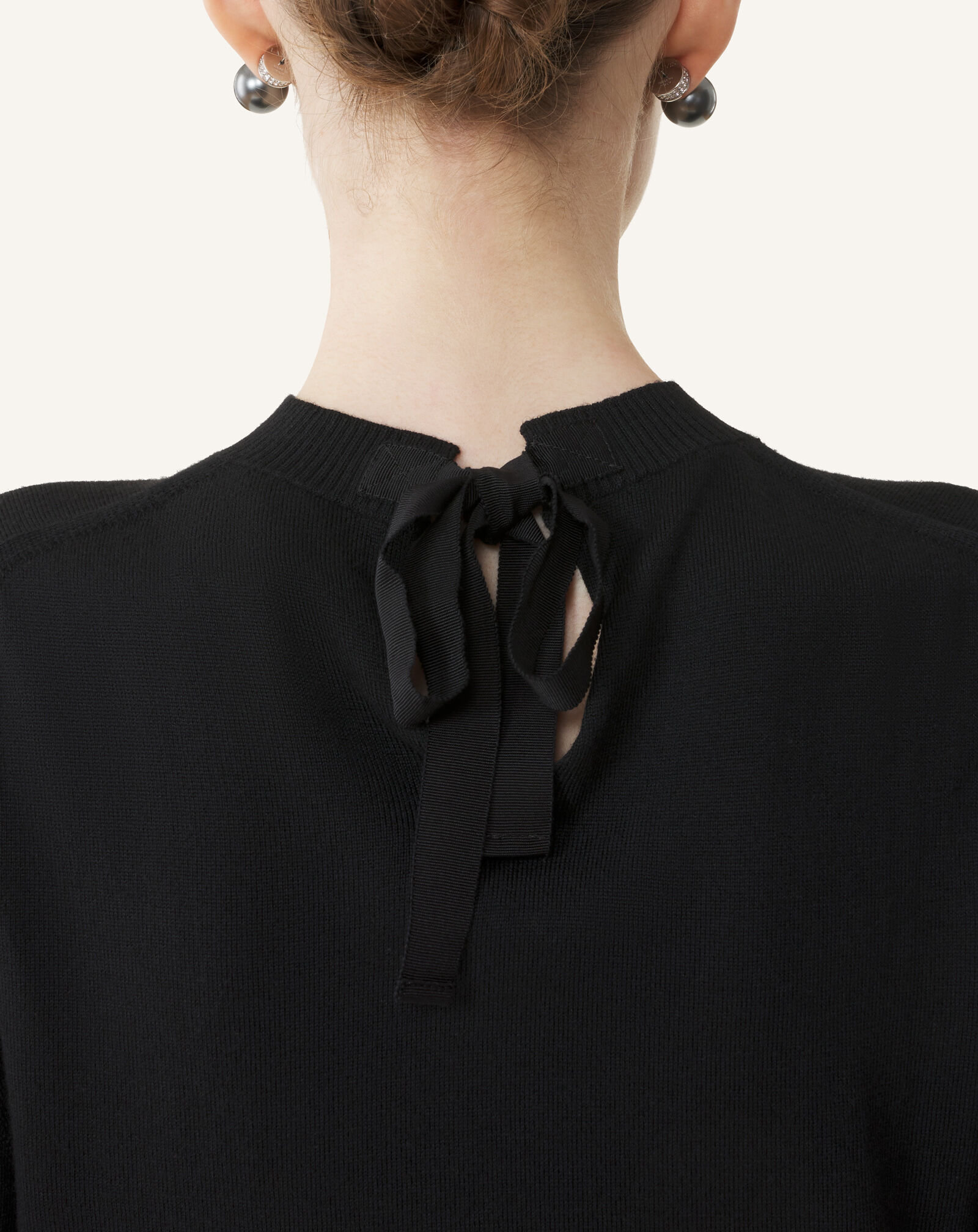 PULLOVER AUS MERINOWOLLE MIT GROSGRAIN-DETAIL Lanvin PULLOVER AUS MERINOWOLLE MIT GROSGRAIN-DETAIL Schwarz RWPO0010K101A26