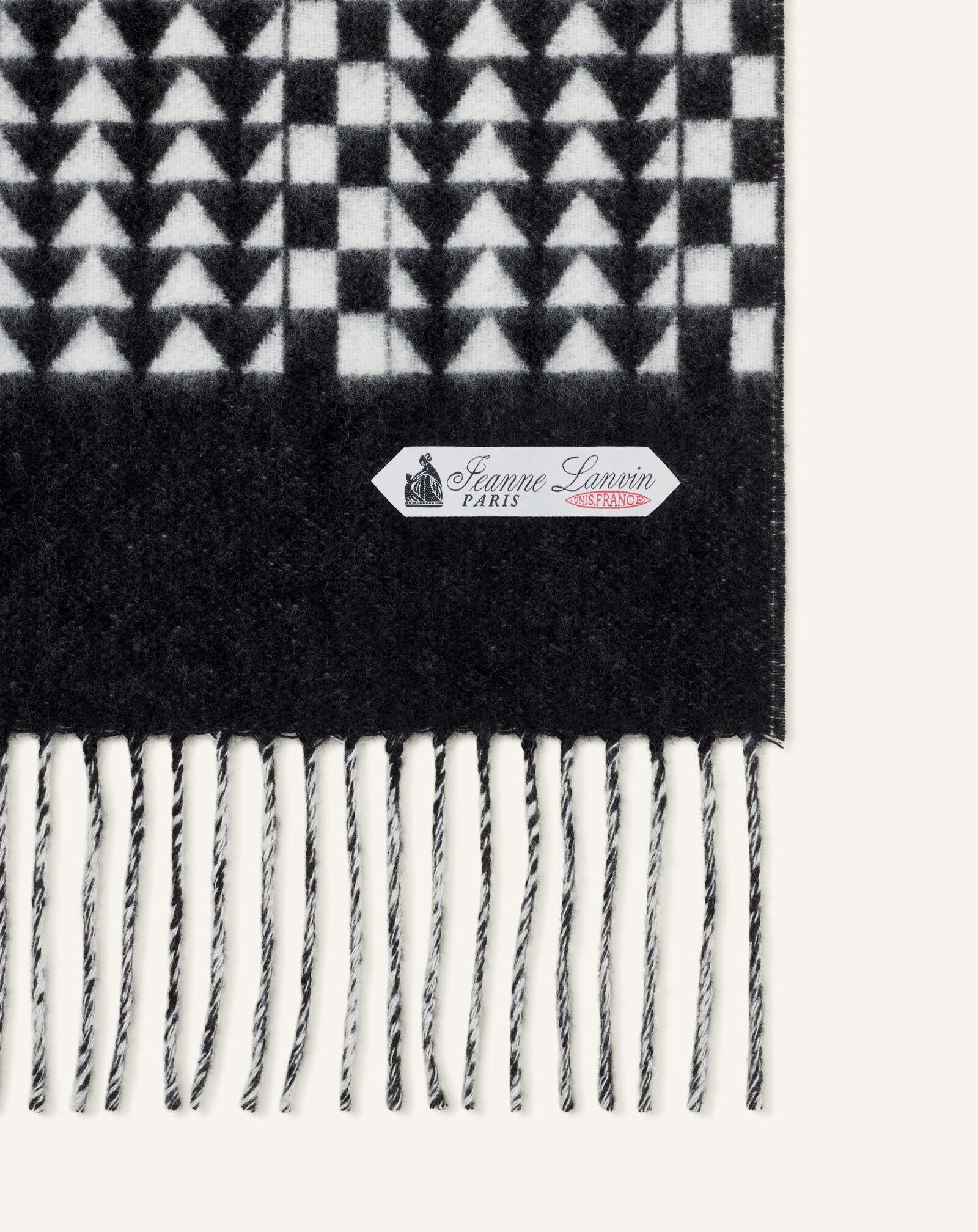 SCIARPA ARTDECO IN CASHMERE Lanvin SCIARPA ARTDECO IN CASHMERE Nero/Bianco AWSAPSC32WLOA26