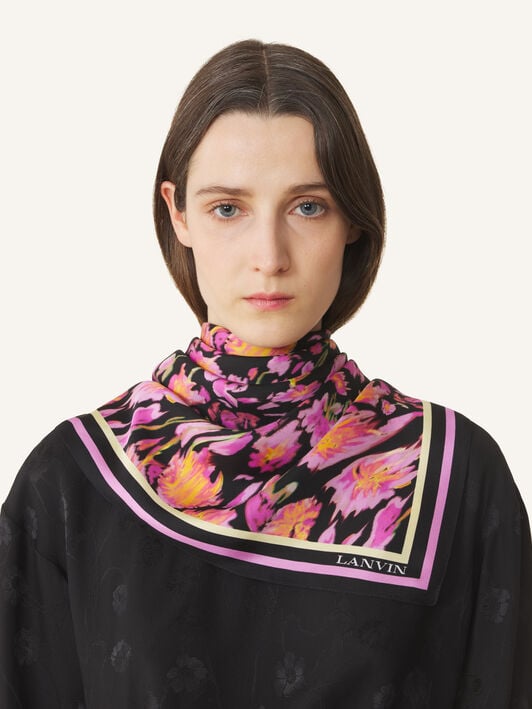 90X90 SQUARE PRINTS DEFORMED DAISY Lanvin 90X90 SQUARE PRINTS DEFORMED DAISY Pink AWSAPSC21SFDH26