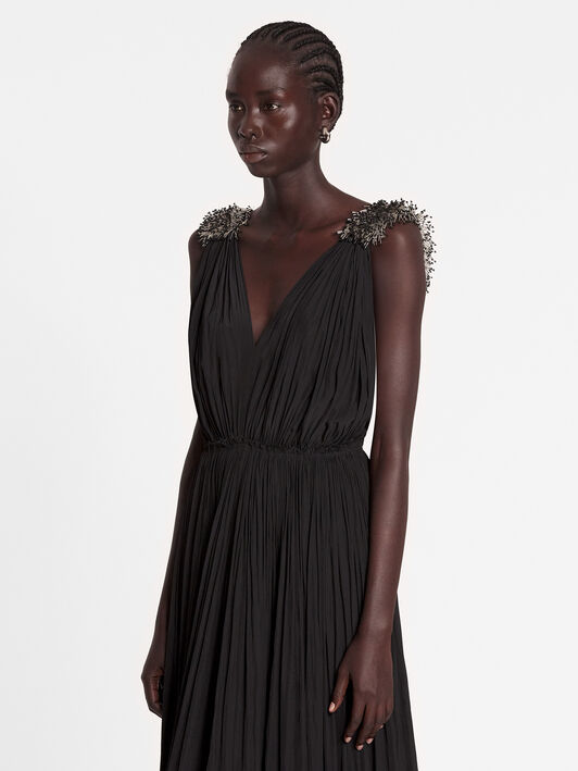 LANGES BESTICKTES ABENDKLEID AUS CHARMEUSE Lanvin LANGES BESTICKTES ABENDKLEID AUS CHARMEUSE Schwarz RWDR90354778A23