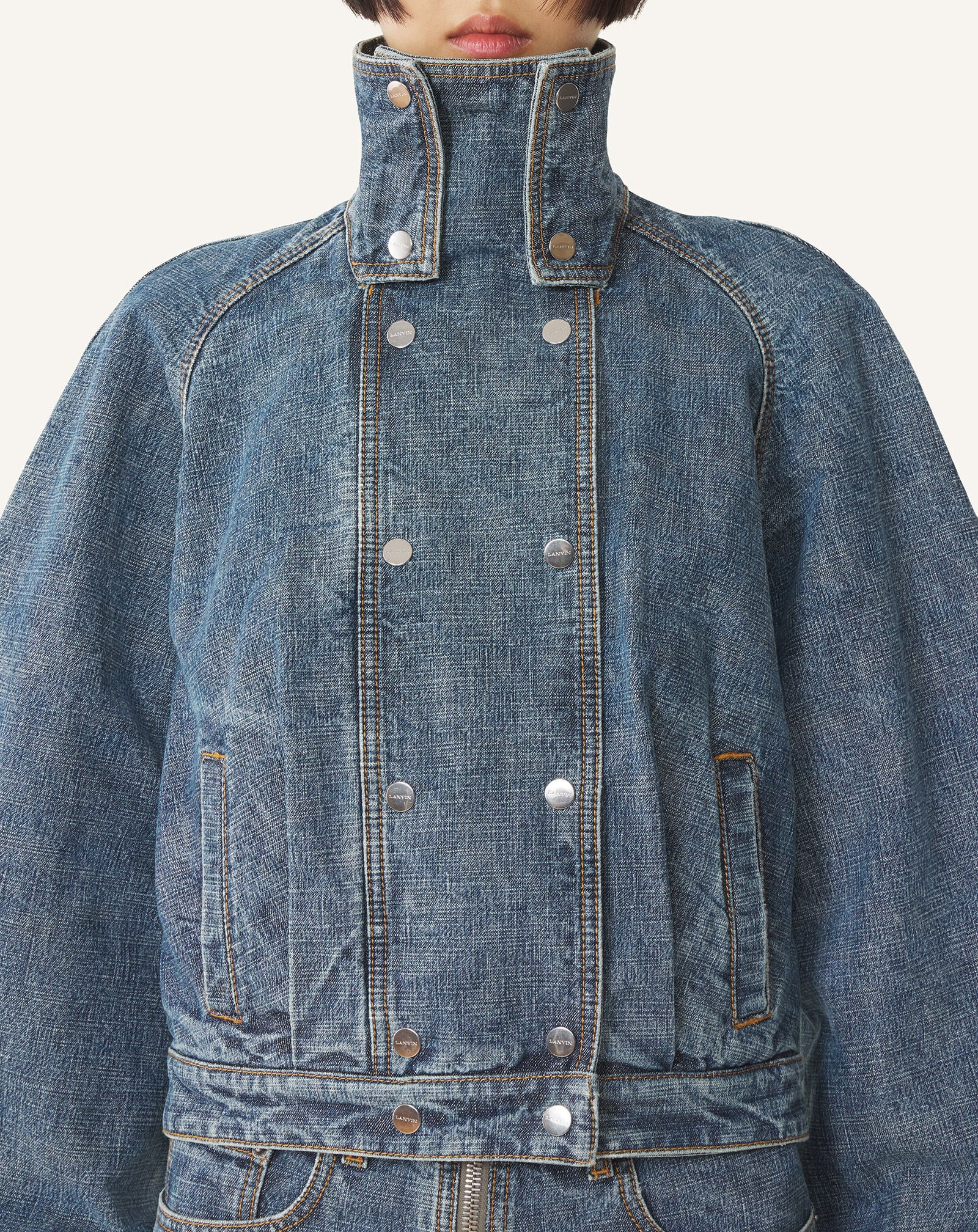 BLOUSON COURT EN DENIM Lanvin BLOUSON COURT EN DENIM Bleu RWJA0329D096P26