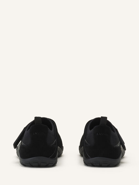 SNEAKERS LNV1 EN MAILLE ET DAIM Lanvin SNEAKERS LNV1 EN MAILLE ET DAIM Noir FUSKDK0IKNSUE26