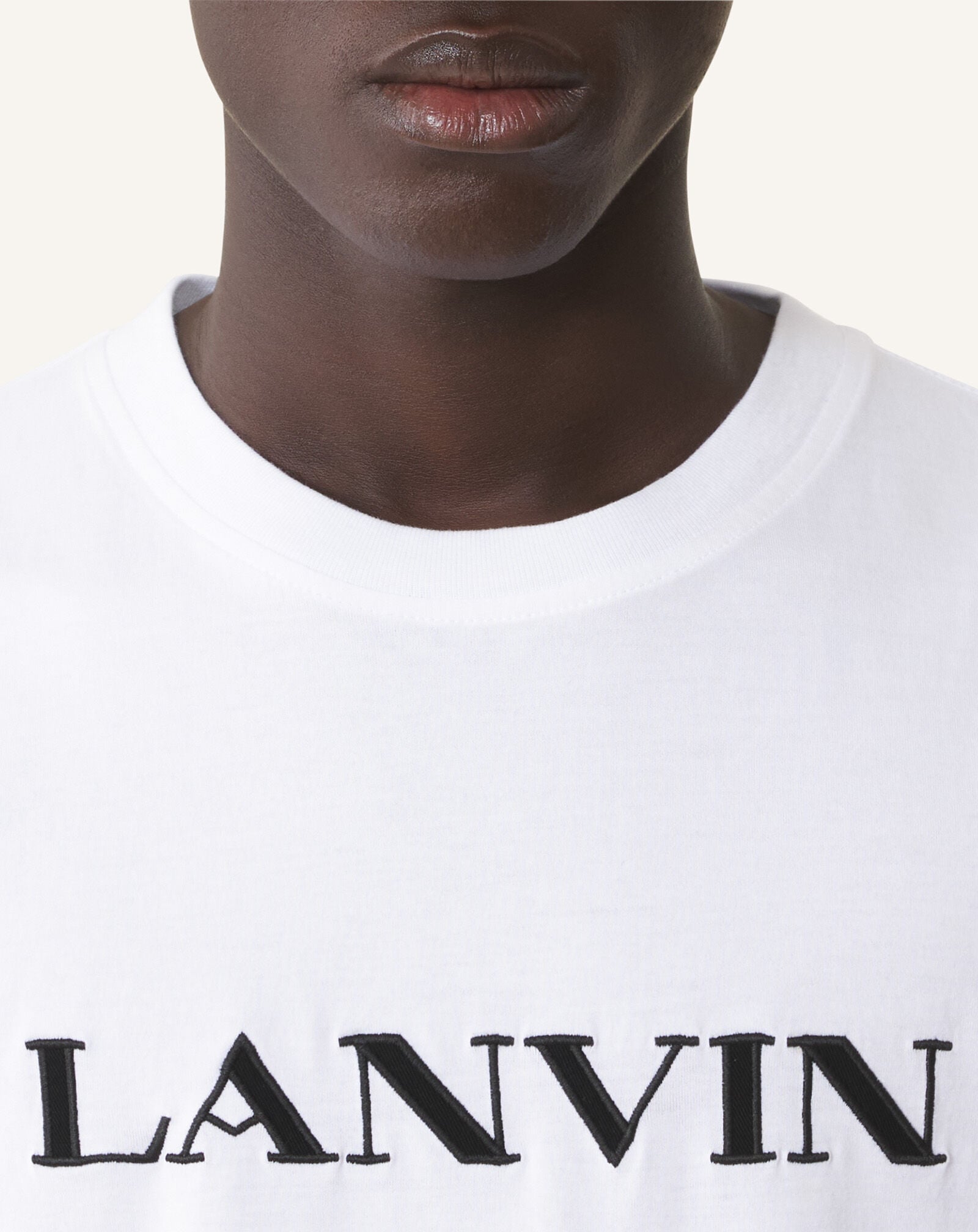 CAMISETA LANVIN DE ALGODÓN BORDADO Lanvin CAMISETA LANVIN DE ALGODÓN BORDADO Blanco óptico RMTS0012J300H25