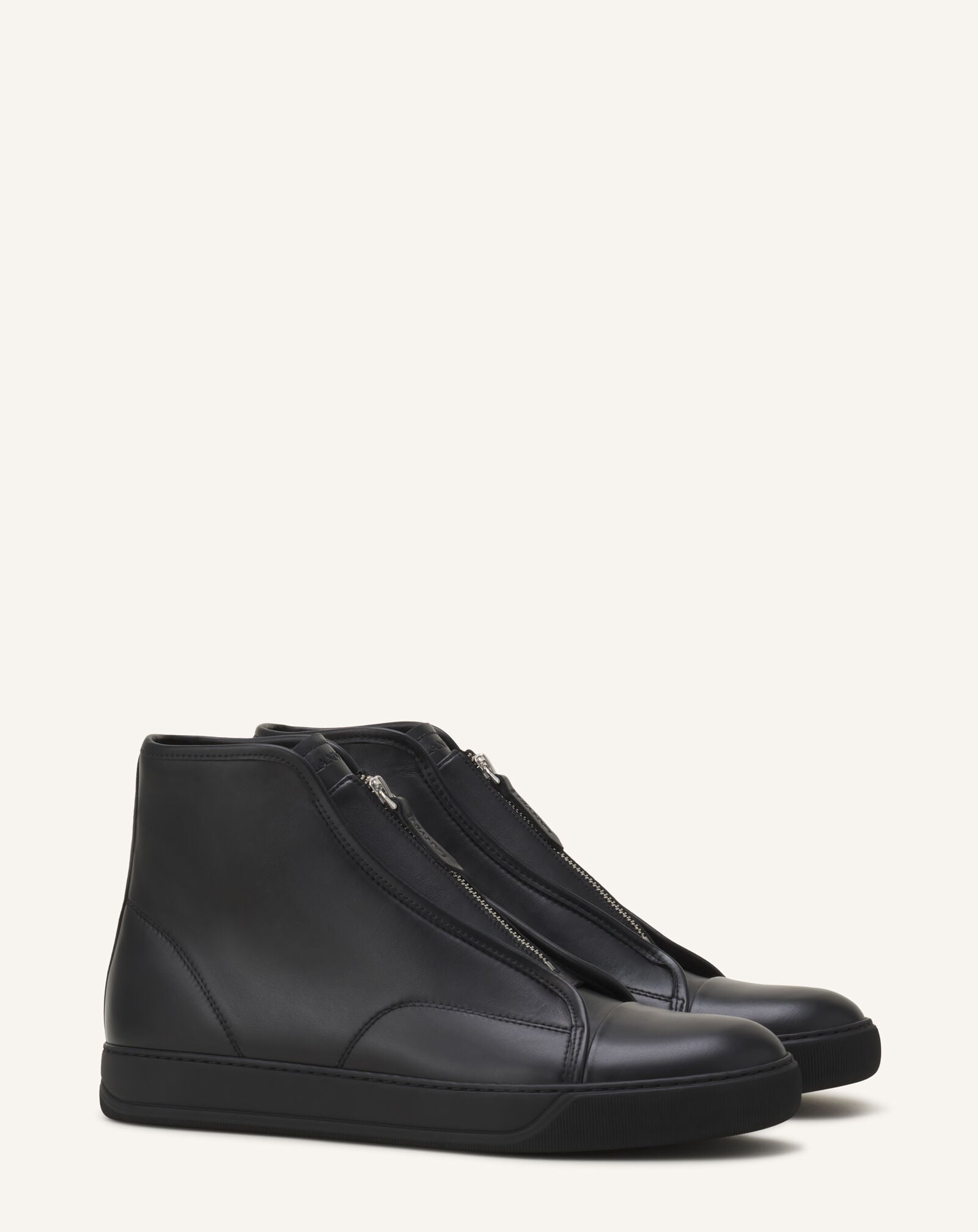 DBB1 HIGH-TOP SNEAKERS IN LEATHER Lanvin DBB1 HIGH-TOP SNEAKERS IN LEATHER Black FMSKDBB8ZPFLA26