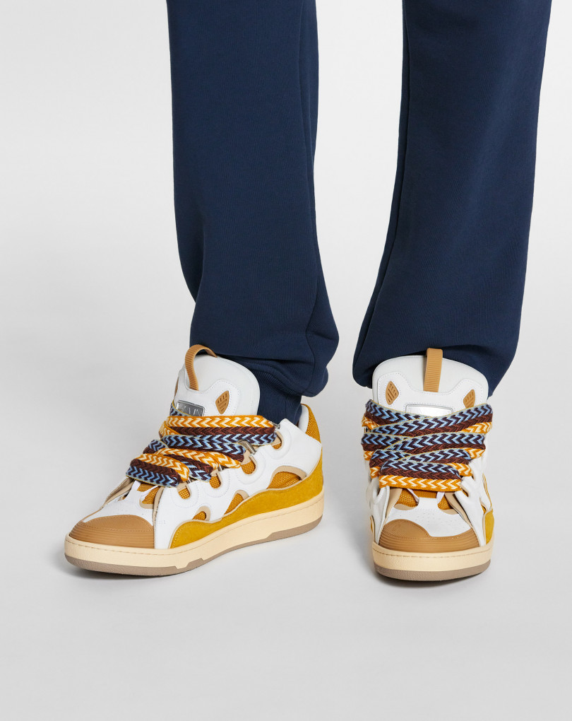 LEATHER CURB SNEAKERS